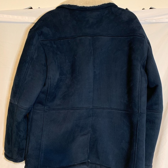 Beautiful Zara Men’s Navy Blue Swayed Warm Jacket - Picture 2 of 3
